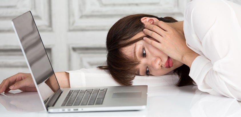  もう手作業では耐えられない、ADの人事異動対応とパスワード忘れ対応 ～ADのID管理／パスワード管理製品選定のポイントと、管理工数を半減したツール導入事例解説～